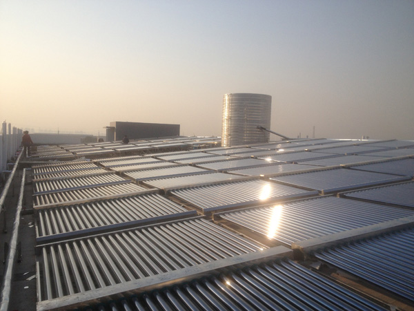 山河工业园倒班宿舍太阳能热水项目