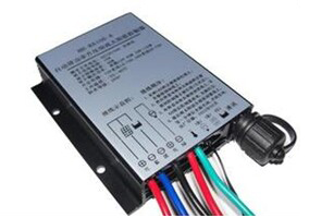 太阳能路灯控制器