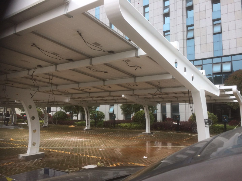 山河智能光伏车棚项目